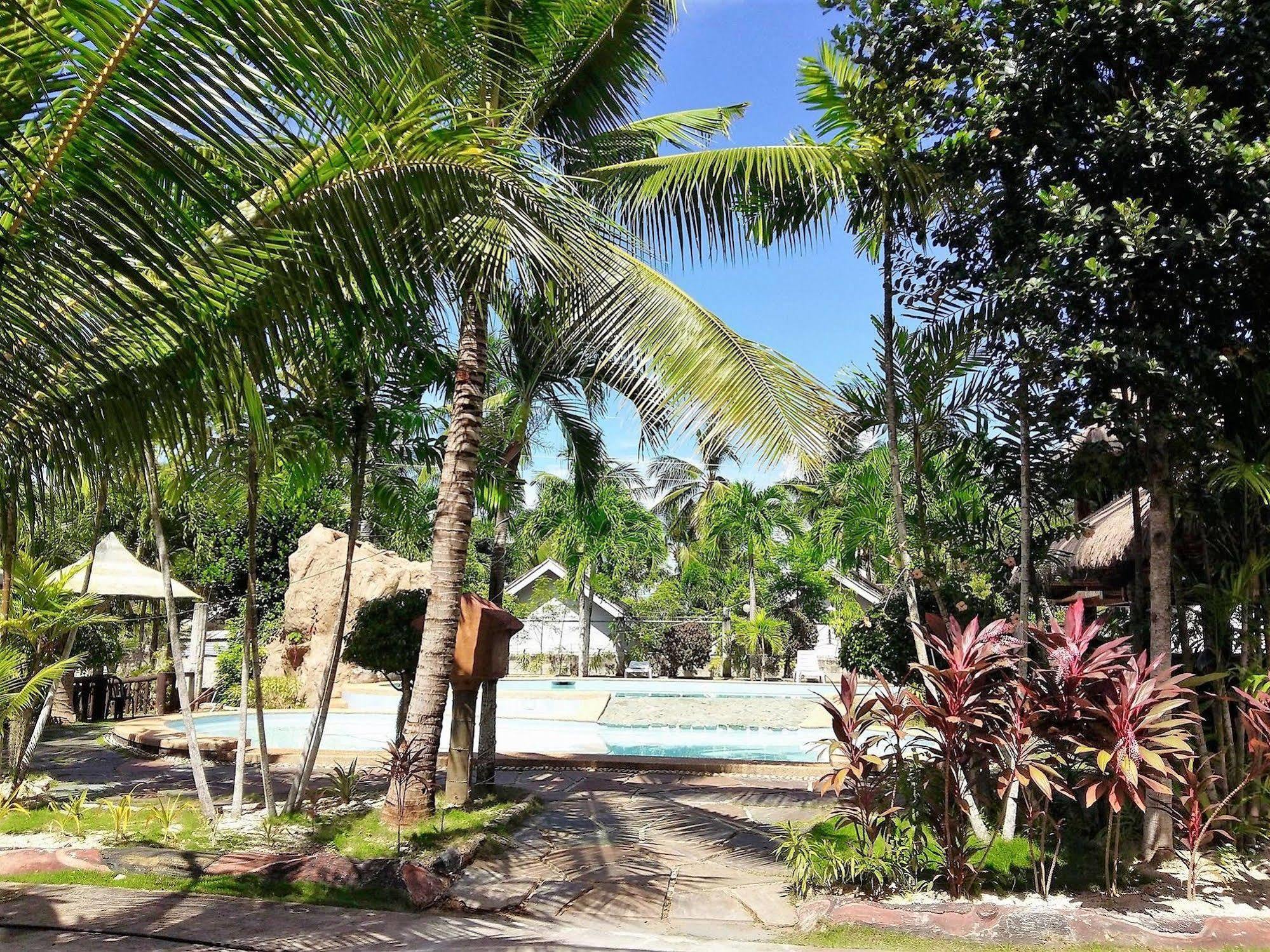 Coco Grove Nature Resort And Spa Cebu Bagian luar foto